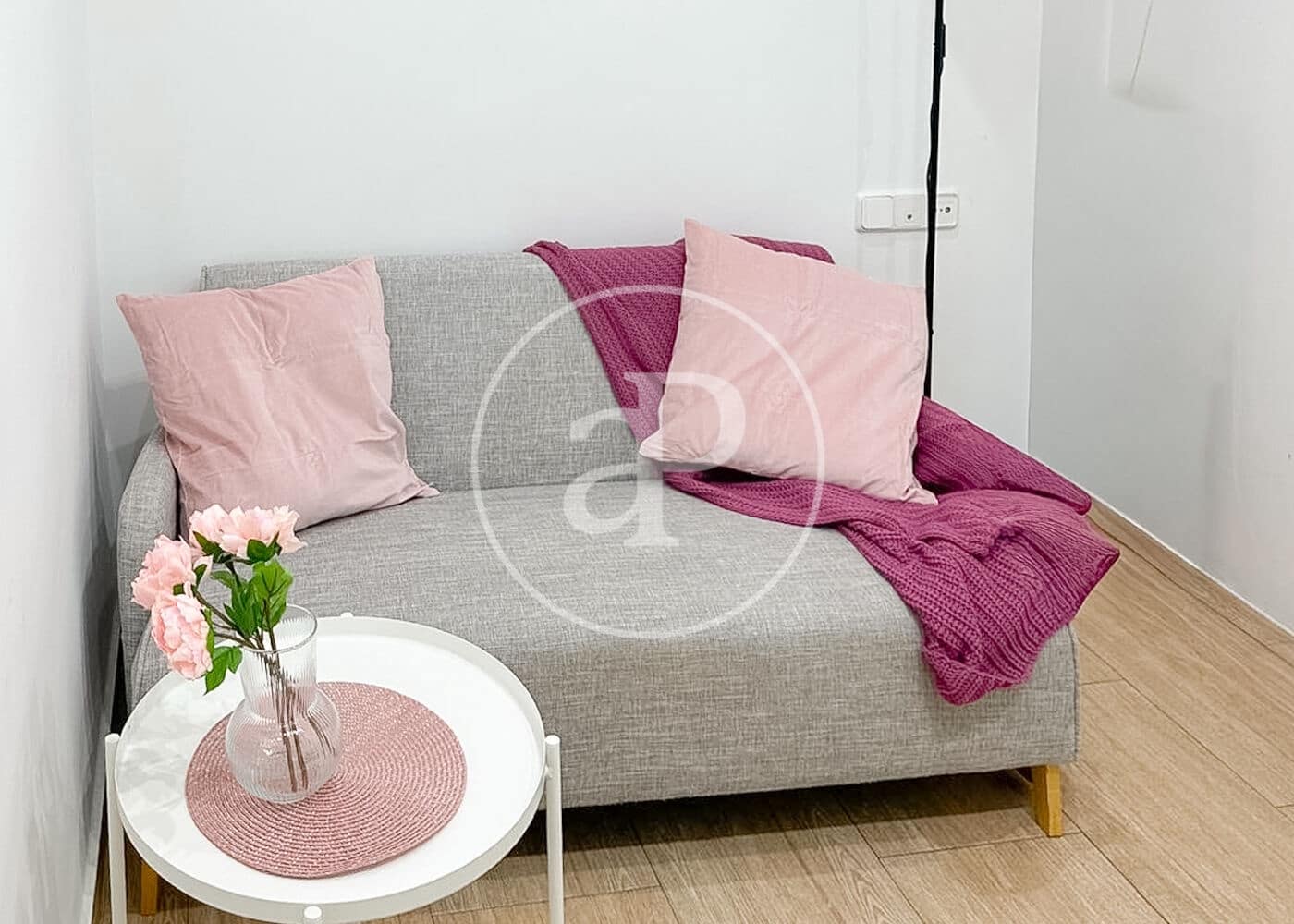 1 soverom Leilighet til leie i Madrid by - € 1 400 (Ref: 9755694)