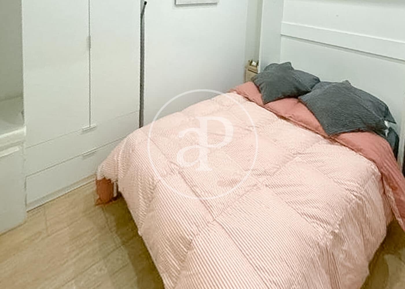 1 soverom Leilighet til leie i Madrid by - € 1 400 (Ref: 9755694)