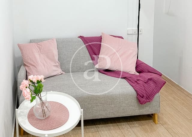 1 soveværelse Lejlighed til leje i Prosperidad, Madrid by - € 1.400 (Ref: 9755694)