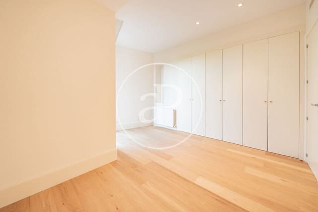 5 makuuhuone Huoneisto vuokrattavana paikassa Jerónimos, Madrid kaupunki - 8 000 € (Ref: 9755695)