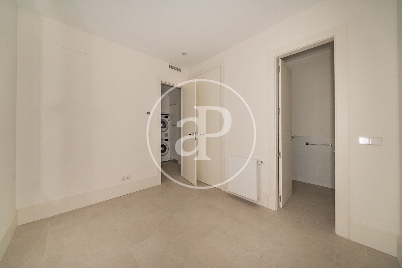 5 makuuhuone Huoneisto vuokrattavana paikassa Madrid kaupunki - 8 000 € (Ref: 9755695)