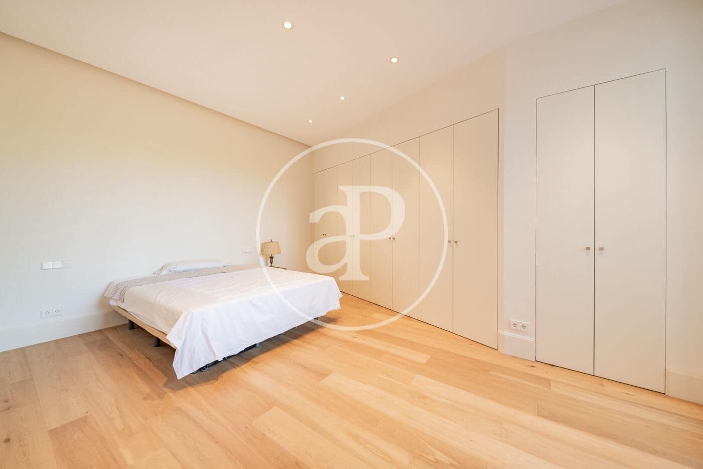 5 makuuhuone Huoneisto vuokrattavana paikassa Madrid kaupunki - 8 000 € (Ref: 9755695)