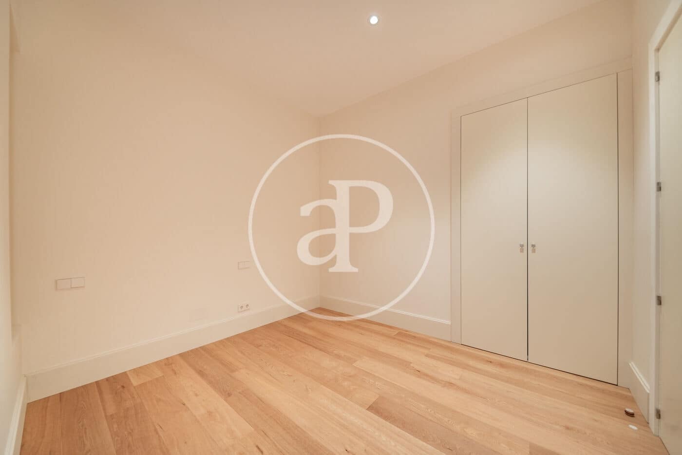 5 makuuhuone Huoneisto vuokrattavana paikassa Madrid kaupunki - 8 000 € (Ref: 9755695)