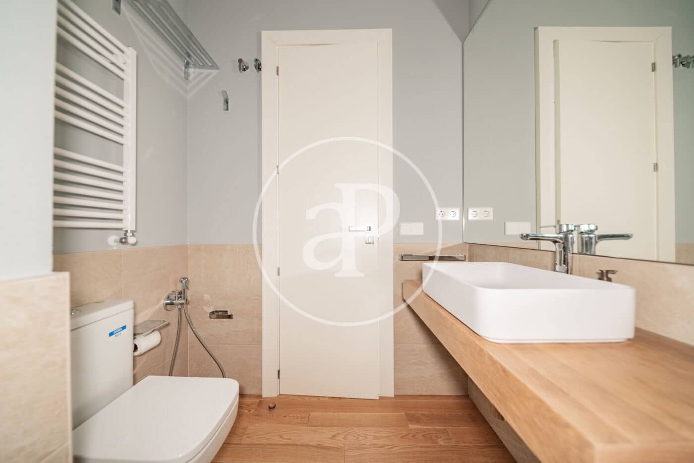 5 makuuhuone Huoneisto vuokrattavana paikassa Madrid kaupunki - 8 000 € (Ref: 9755695)