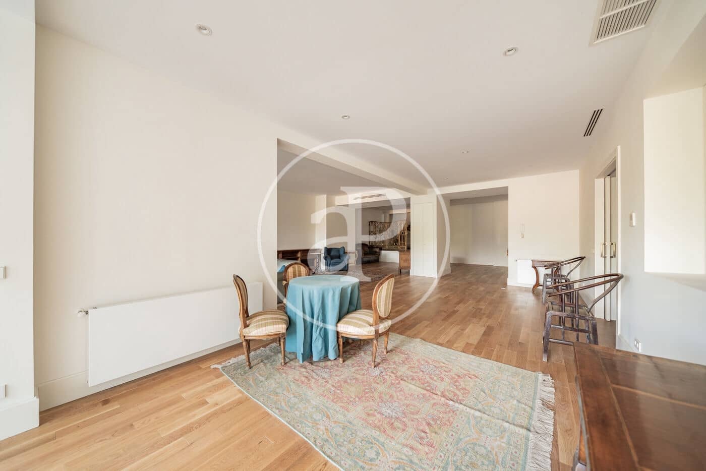 5 makuuhuone Huoneisto vuokrattavana paikassa Madrid kaupunki - 8 000 € (Ref: 9755695)