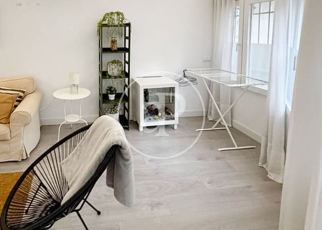 2 soveværelse Lejlighed til leje i Prosperidad, Madrid by - € 1.995 (Ref: 9758858)