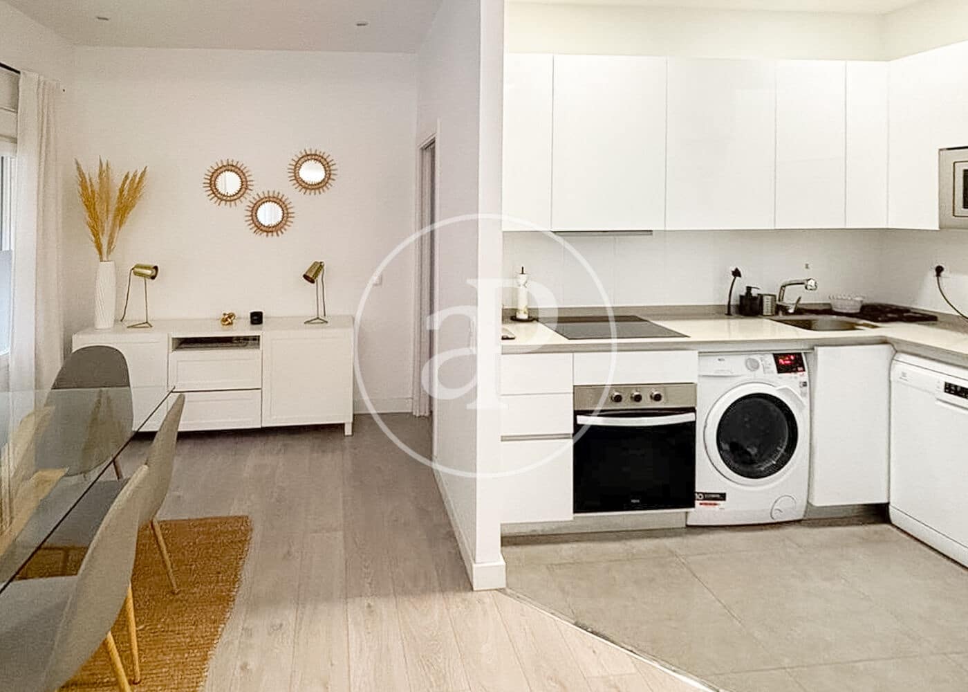 2 bedroom Apartment for rent in Madrid city - € 1,995 (Ref: 9758858)