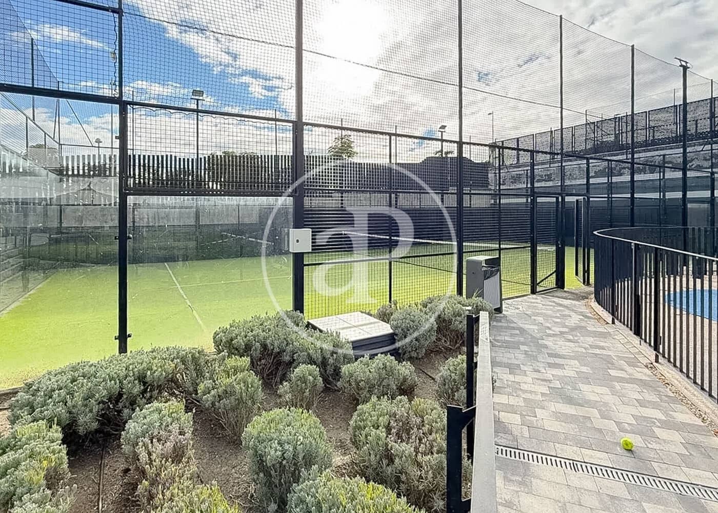 4 quarto Apartamento para venda em Madrid cidade com piscina - 1 200 000 € (Ref: 9758860)
