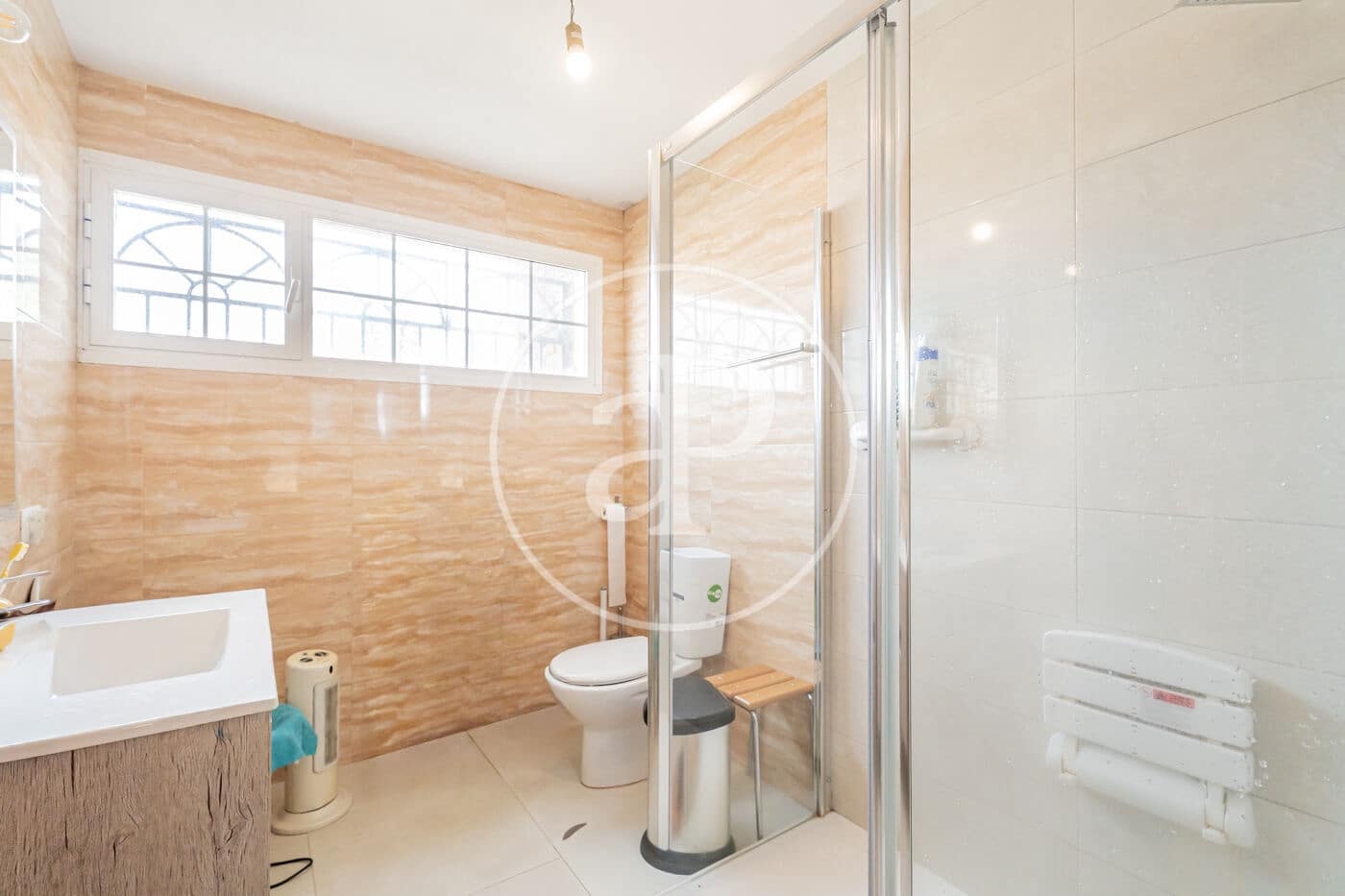 5 slaapkamer Villa te koop in Pozuelo de Alarcon - € 1.600.000 (Ref: 9758861)