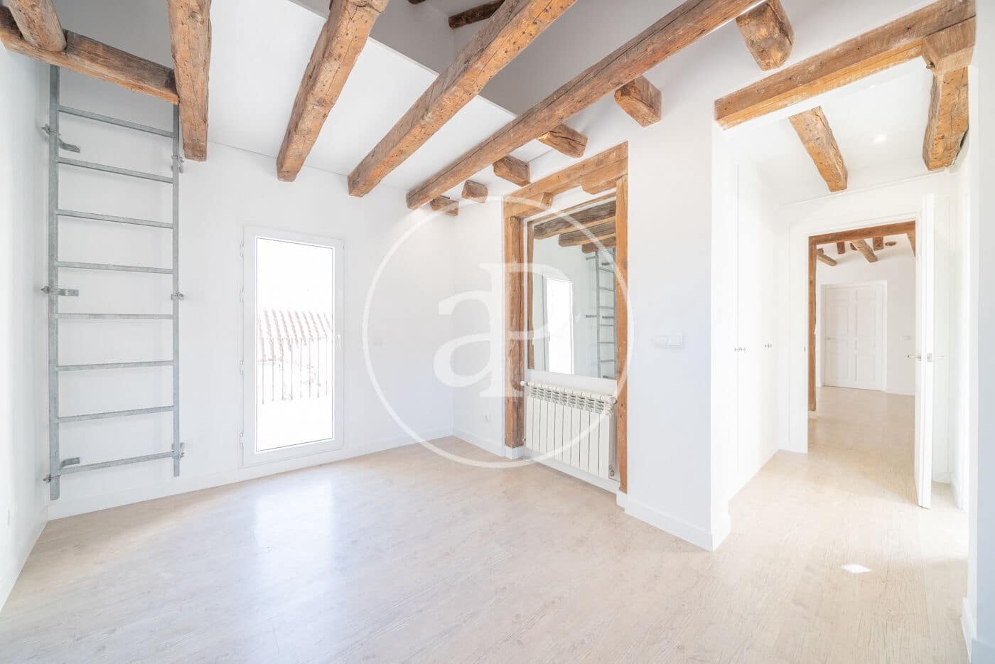 3 makuuhuone Kattohuoneisto vuokrattavana paikassa Madrid kaupunki - 3 500 € (Ref: 9758862)