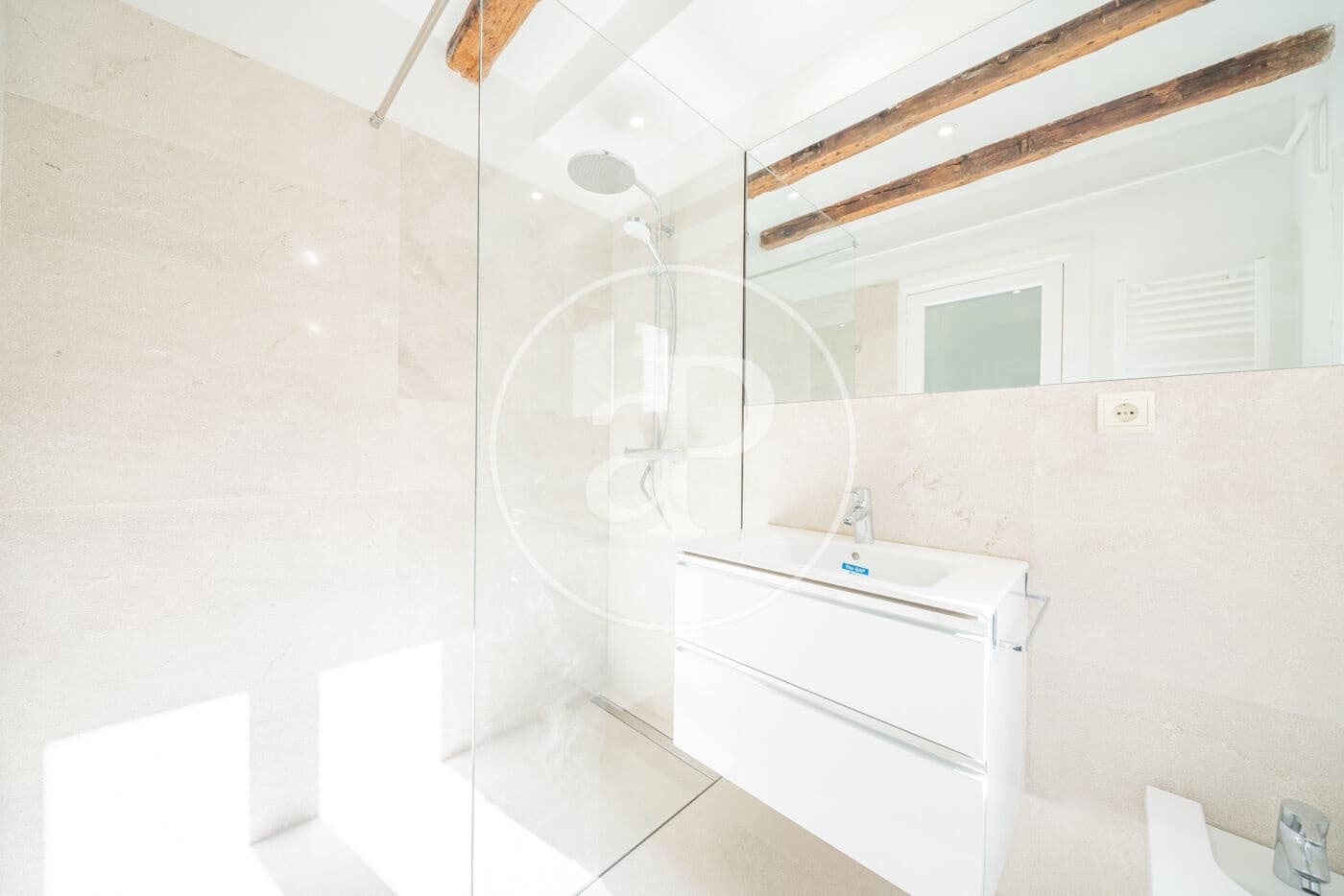 3 makuuhuone Kattohuoneisto vuokrattavana paikassa Madrid kaupunki - 3 500 € (Ref: 9758862)