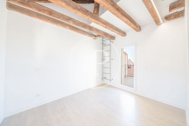 3 makuuhuone Kattohuoneisto vuokrattavana paikassa Justicia, Madrid kaupunki - 3 500 € (Ref: 9758862)