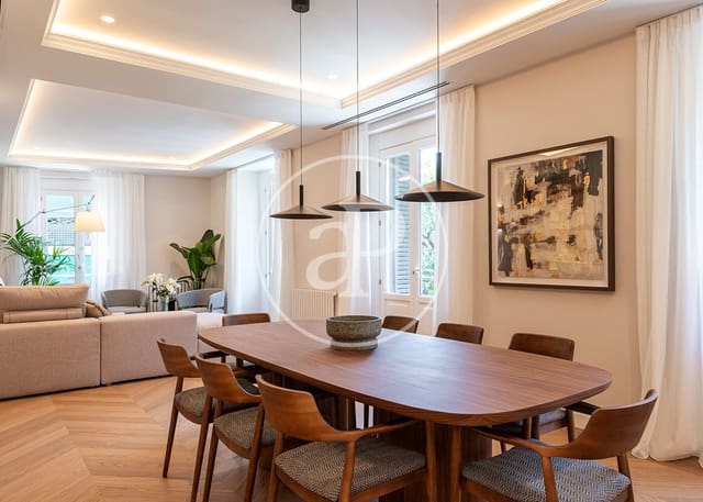 Apartamento de 3 habitaciones en Almagro, Madrid ciudad en venta - 3.300.000 € (Ref: 9758863)