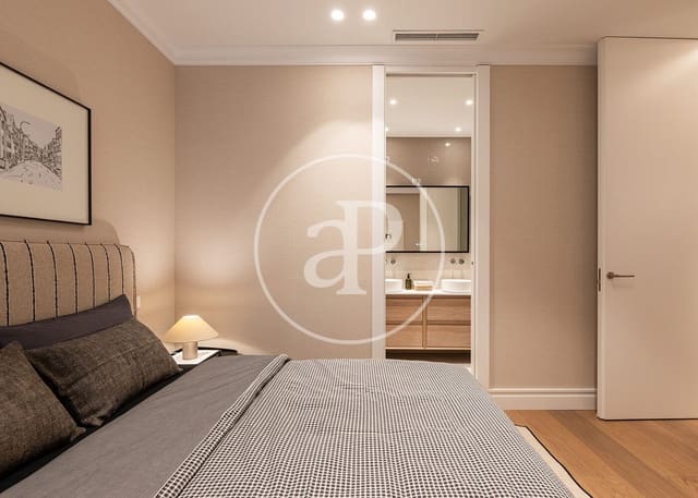 Apartamento de 3 habitaciones en Almagro, Madrid ciudad en venta - 3.300.000 € (Ref: 9758863)