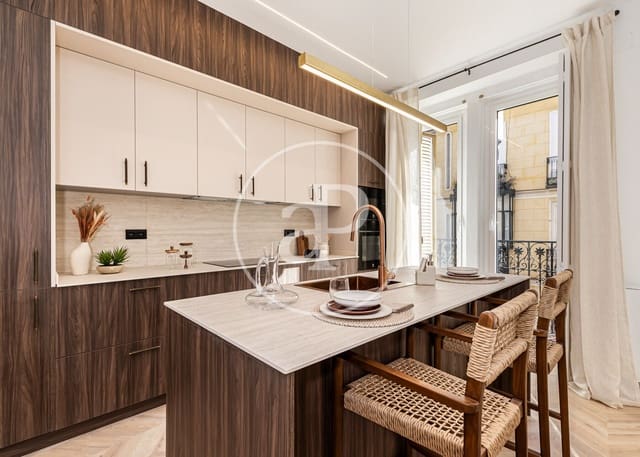 3 slaapkamer Appartement te koop in Justicia, Madrid stad - € 1.264.000 (Ref: 9761994)