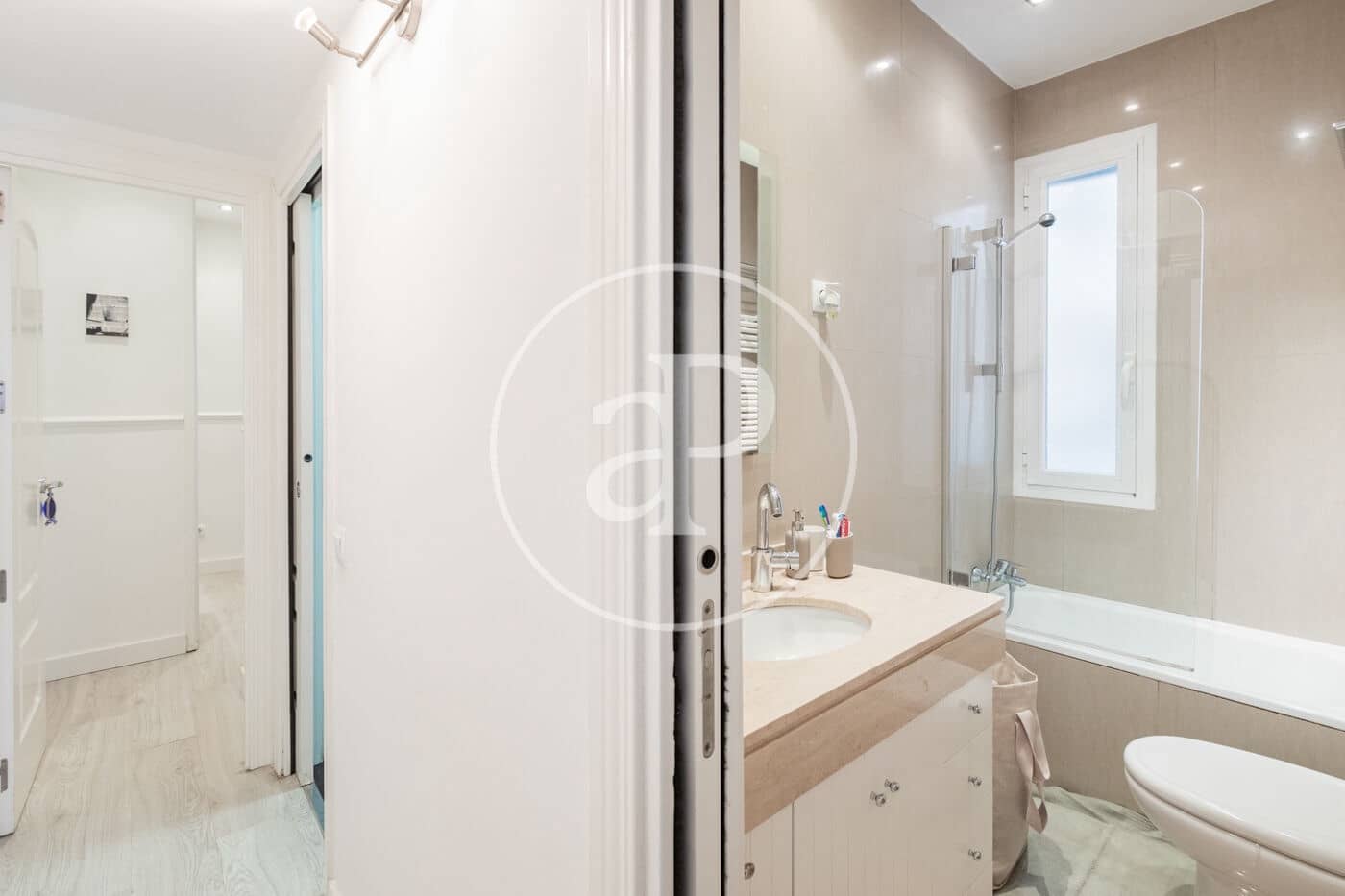 2 makuuhuone Huoneisto vuokrattavana paikassa Madrid kaupunki - 2 000 € (Ref: 9761996)