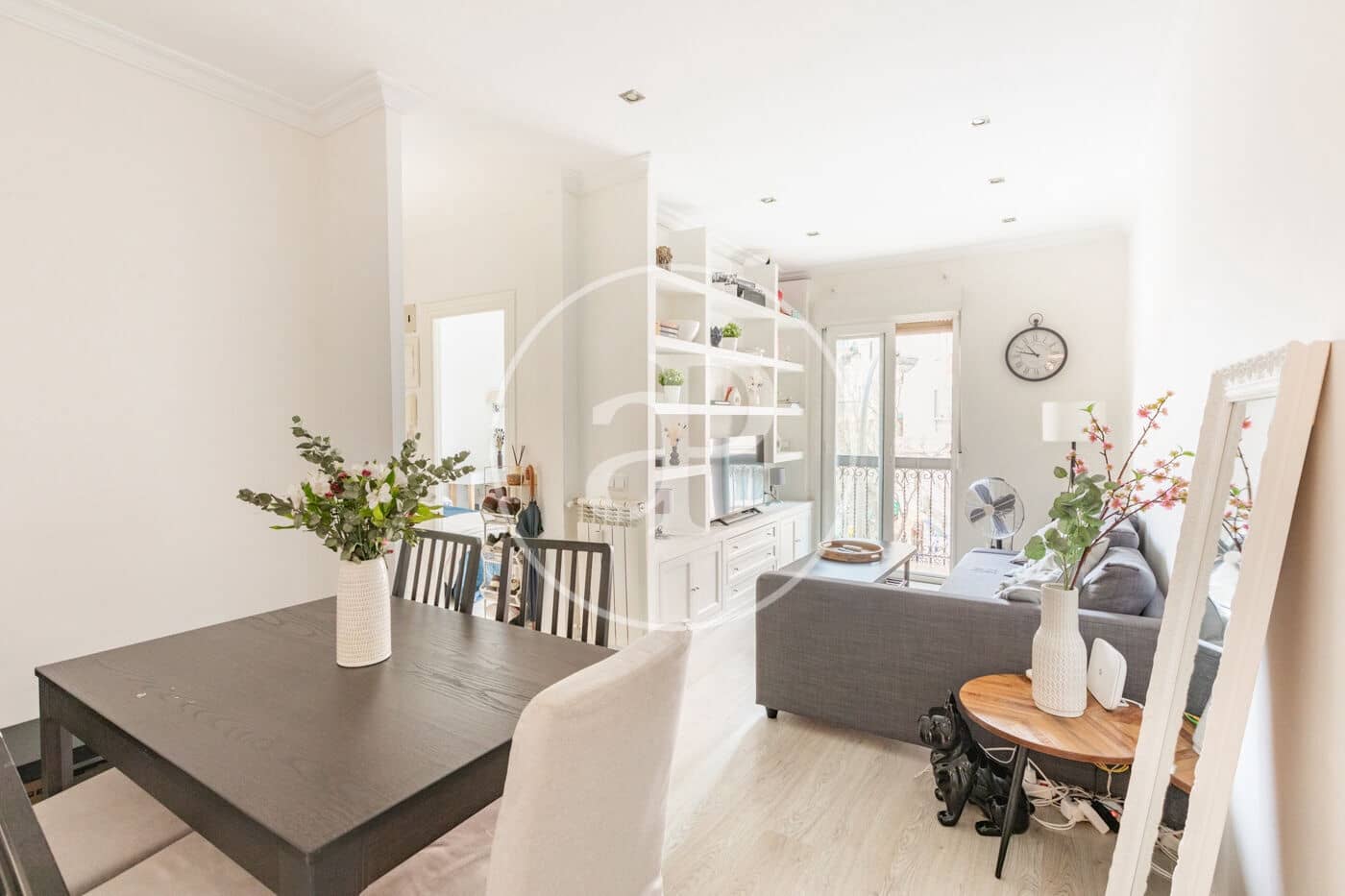 2 makuuhuone Huoneisto vuokrattavana paikassa Madrid kaupunki - 2 000 € (Ref: 9761996)