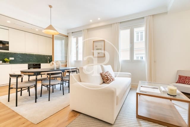 3 quarto Apartamento para venda em Rios Rosas, Madrid cidade - 1 045 000 € (Ref: 9770676)