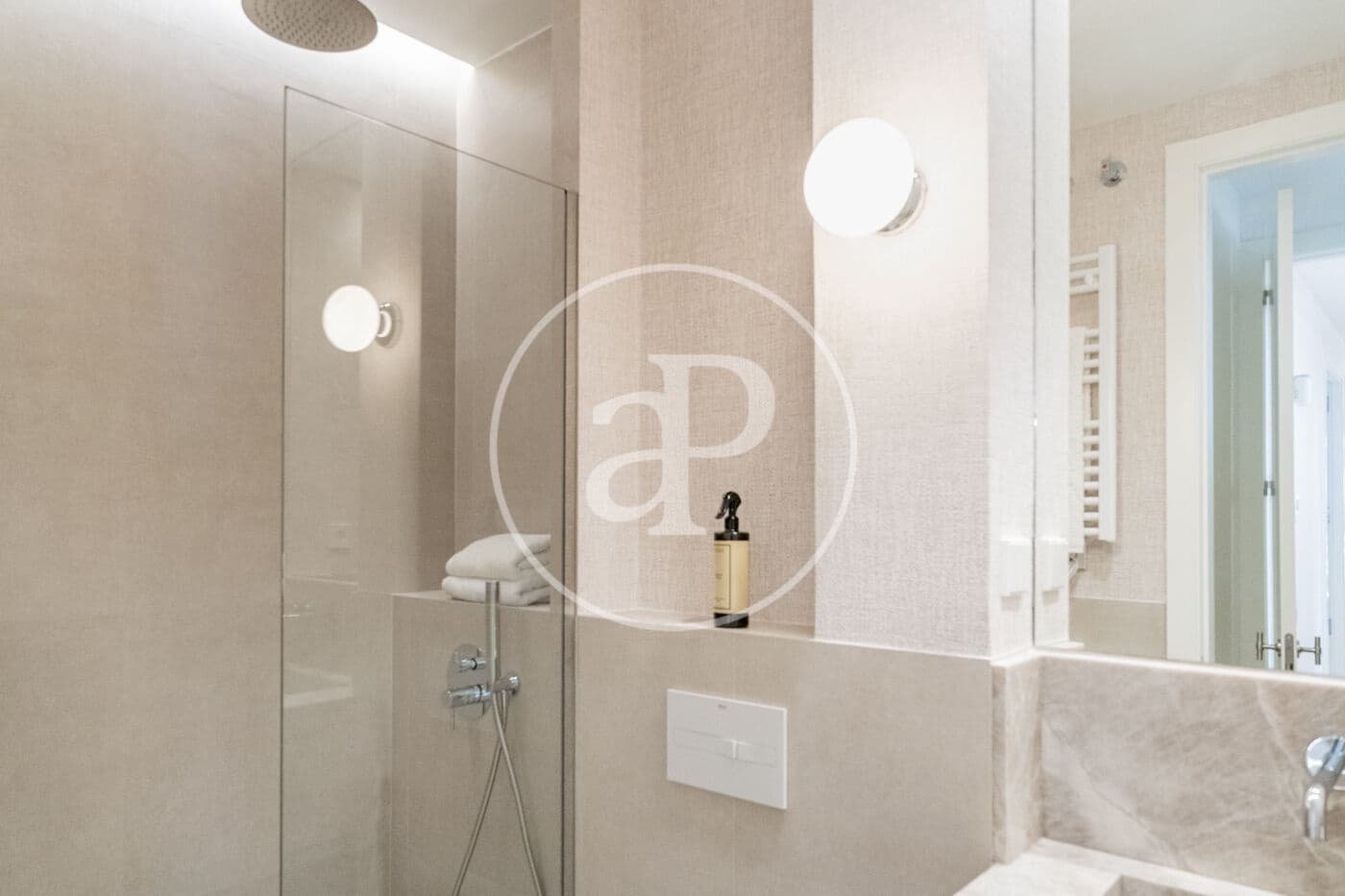 3 quarto Apartamento para venda em Madrid cidade - 1 045 000 € (Ref: 9770676)