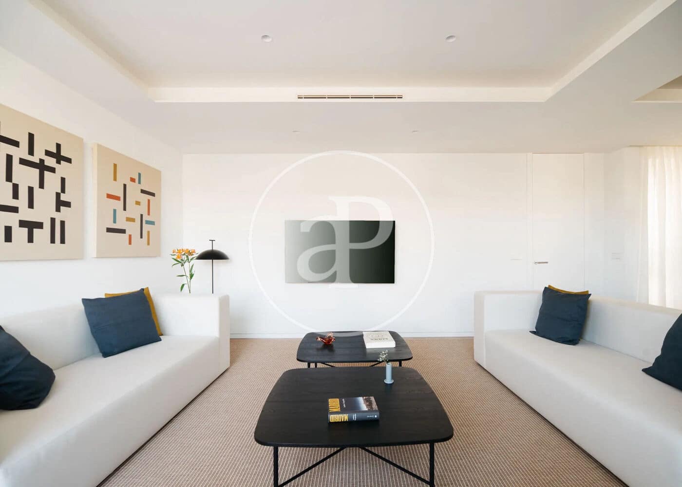 3 soveværelse Lejlighed til leje i Madrid by med garage - € 8.250 (Ref: 9770677)