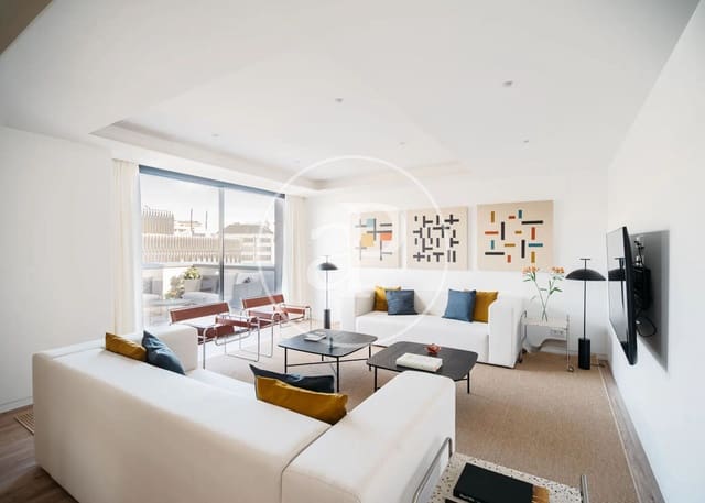 3 bedroom Apartment for rent in Almagro, Madrid city with garage - € 8,250 (Ref: 9770677)