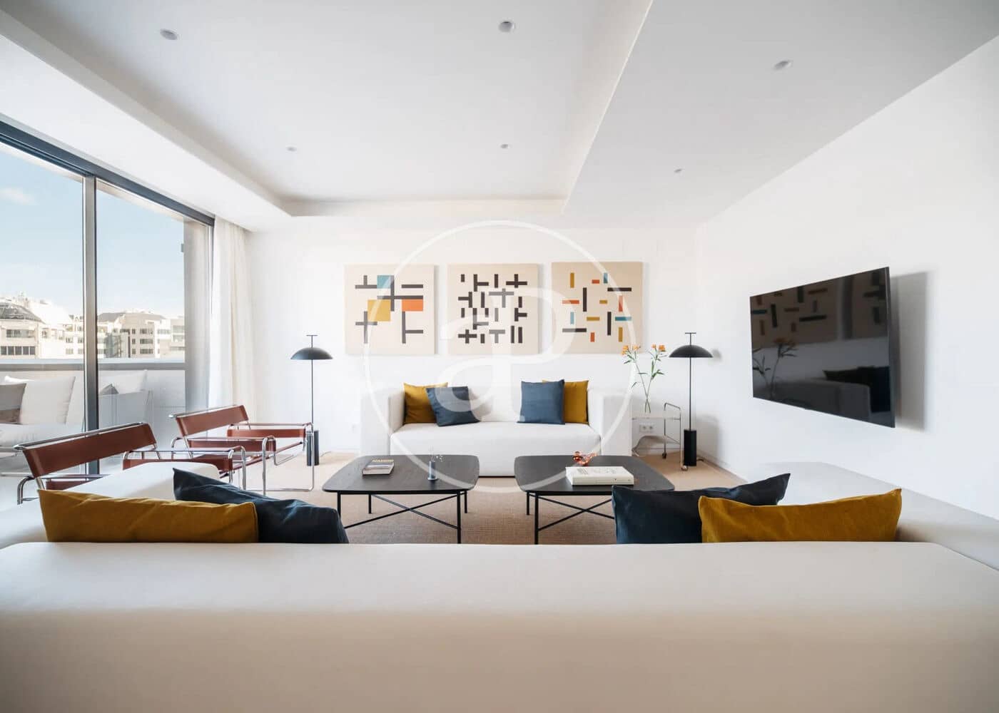 3 soveværelse Lejlighed til leje i Madrid by med garage - € 8.250 (Ref: 9770677)