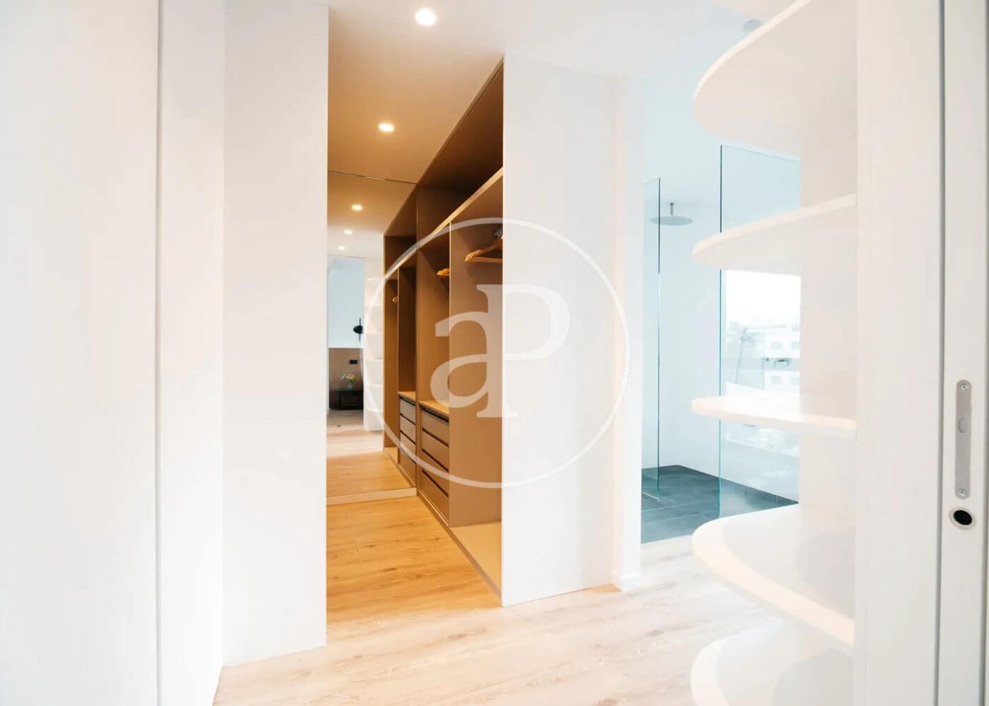 3 soveværelse Lejlighed til leje i Madrid by med garage - € 8.250 (Ref: 9770677)