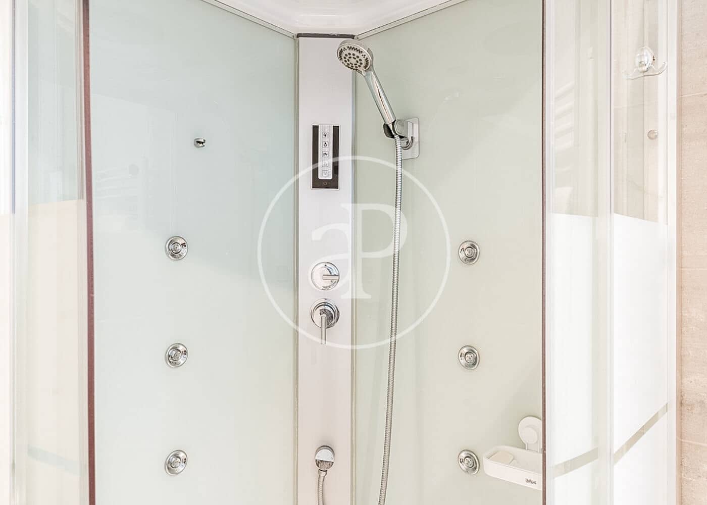 3 Zimmer Apartment zu vermieten in Madrid Stadt - 4.000 € (Ref: 9773072)