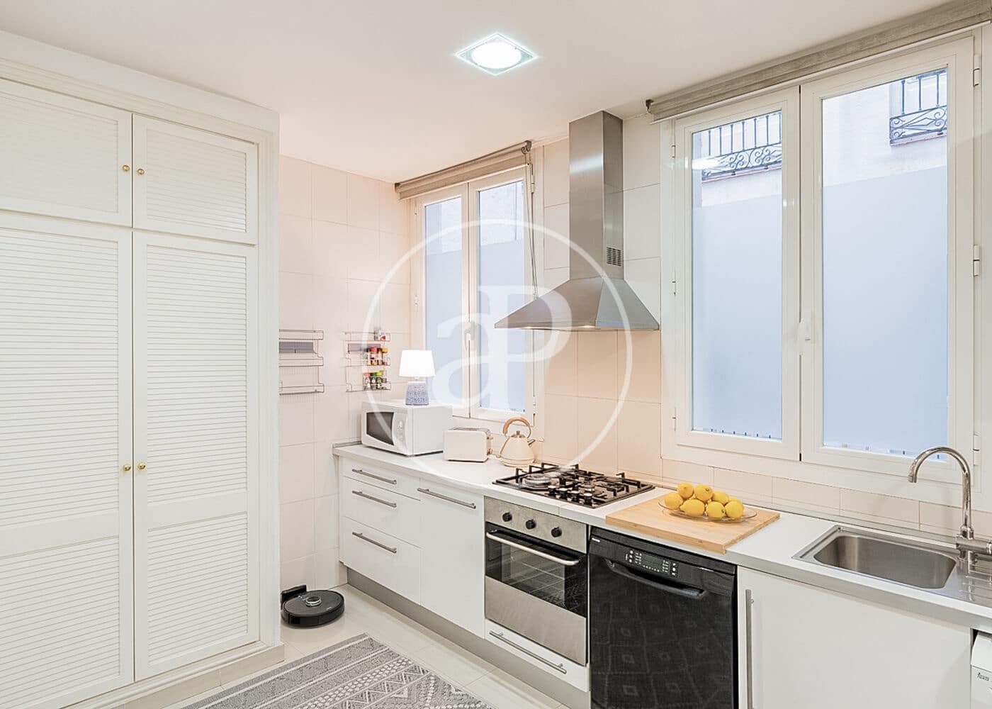 3 Zimmer Apartment zu vermieten in Madrid Stadt - 4.000 € (Ref: 9773072)