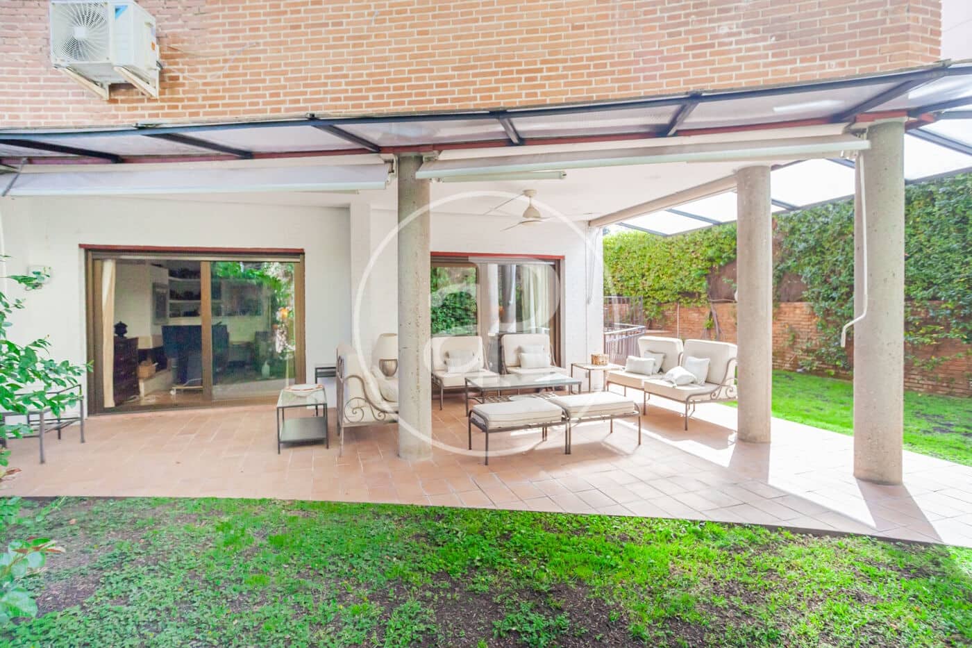 5 soverom Villa til salgs i Madrid by - € 1 900 000 (Ref: 9773075)