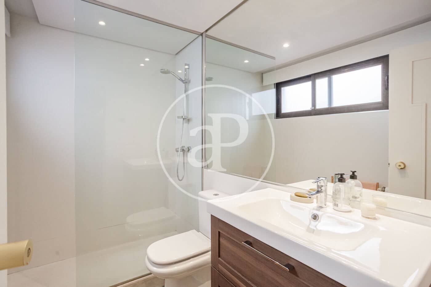 5 soverom Villa til salgs i Madrid by - € 1 900 000 (Ref: 9773075)