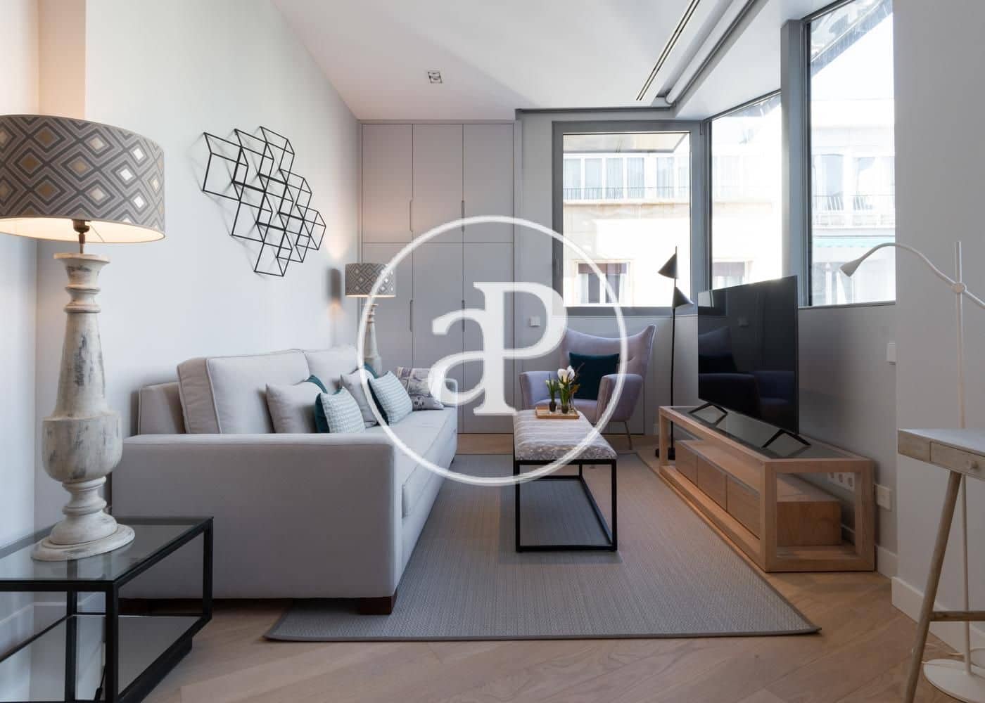 1 bedroom Apartment for rent in Madrid city with garage - € 3,400 (Ref: 9773076)