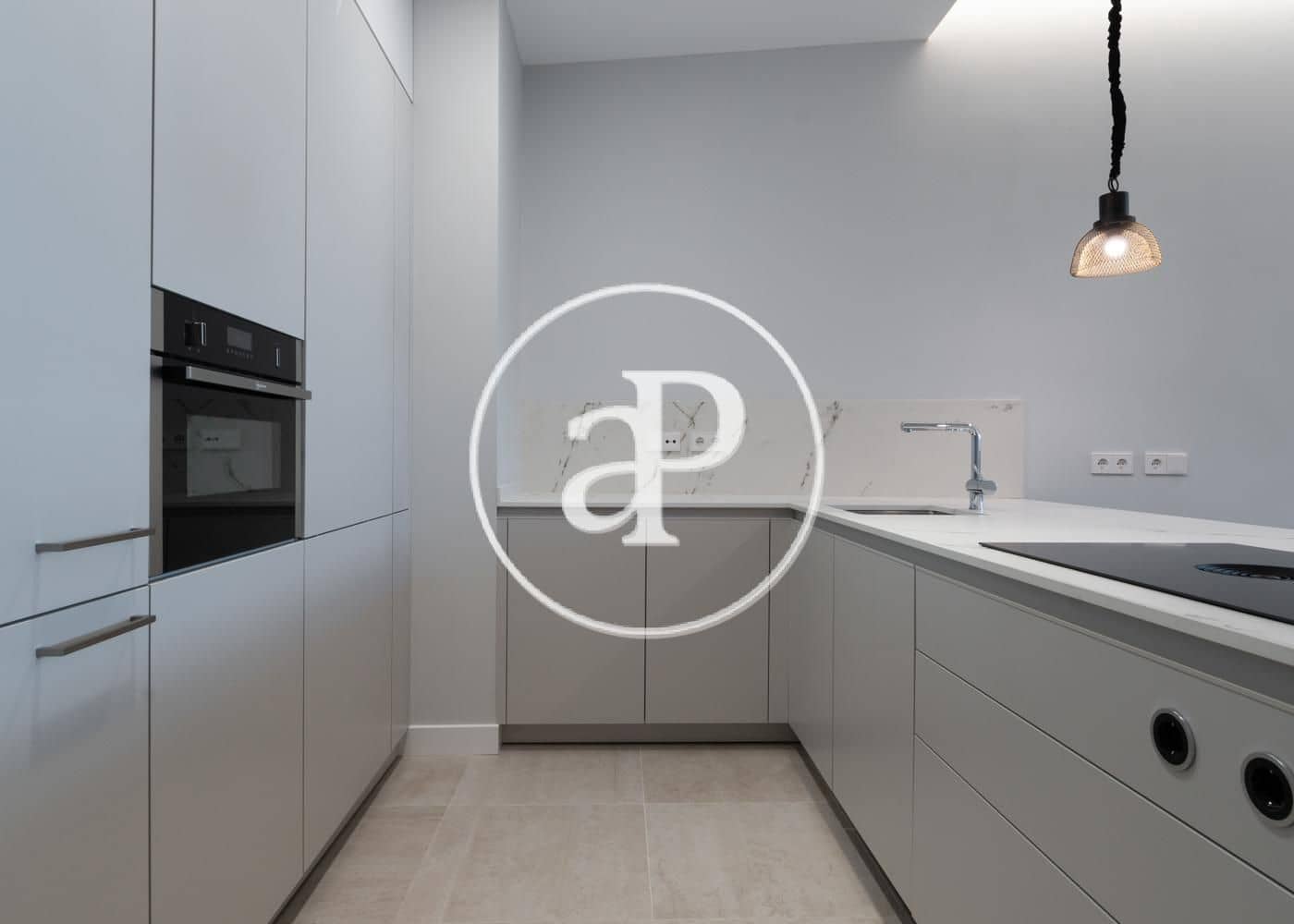 1 bedroom Apartment for rent in Madrid city with garage - € 3,400 (Ref: 9773076)