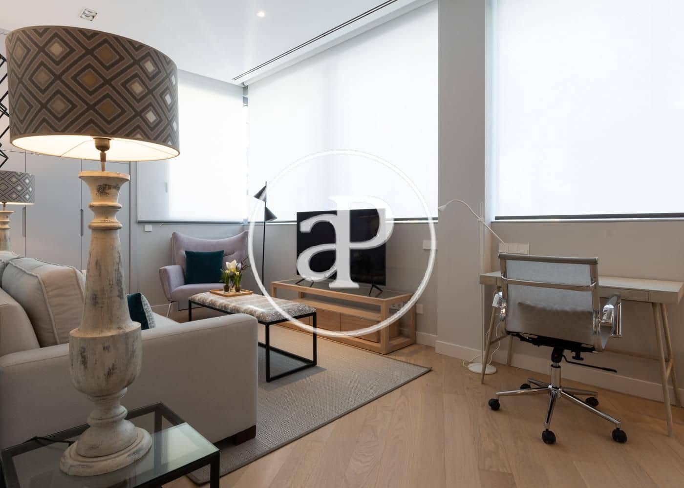 1 bedroom Apartment for rent in Madrid city with garage - € 3,400 (Ref: 9773076)