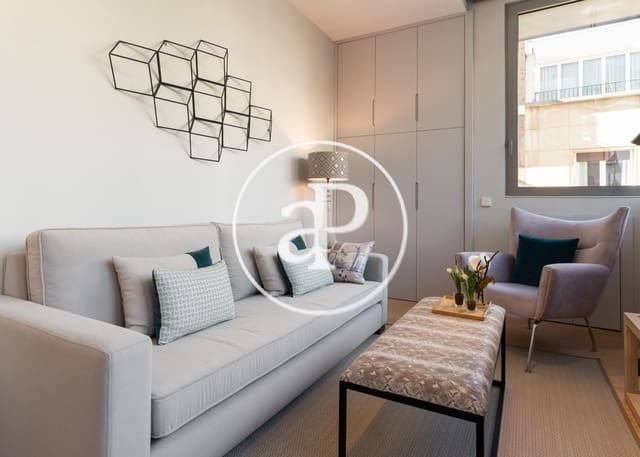 1 bedroom Apartment for rent in Goya, Madrid city with garage - € 3,400 (Ref: 9773076)