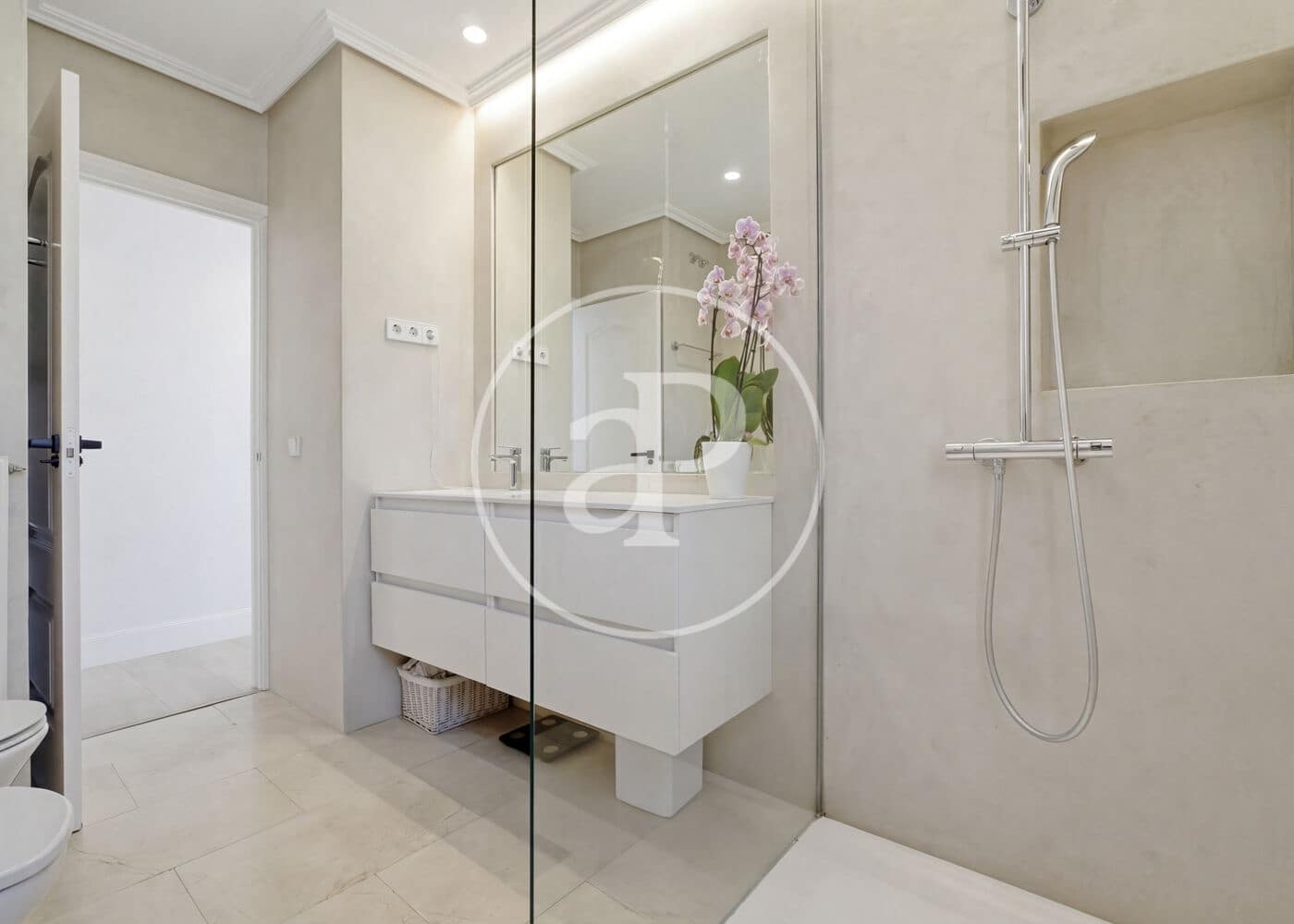 3 slaapkamer Appartement te koop in Madrid stad met zwembad - € 1.250.000 (Ref: 9778141)