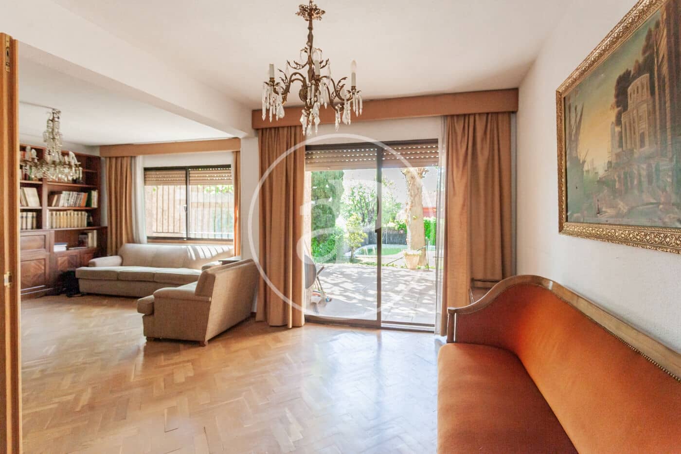 5 soverom Villa til salgs i Madrid by med svømmebasseng - € 1 349 000 (Ref: 9778143)