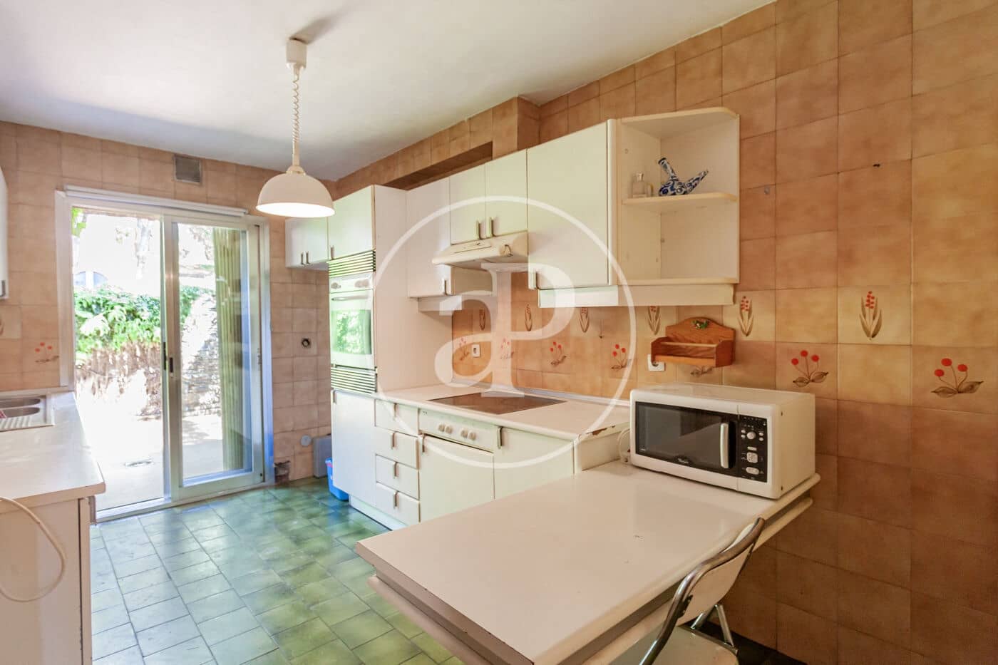 5 soverom Villa til salgs i Madrid by med svømmebasseng - € 1 349 000 (Ref: 9778143)