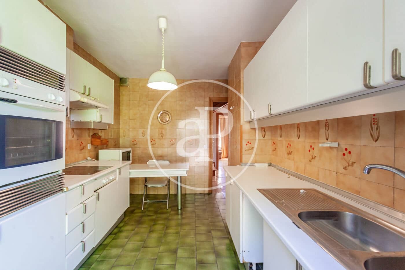 5 soverom Villa til salgs i Madrid by med svømmebasseng - € 1 349 000 (Ref: 9778143)