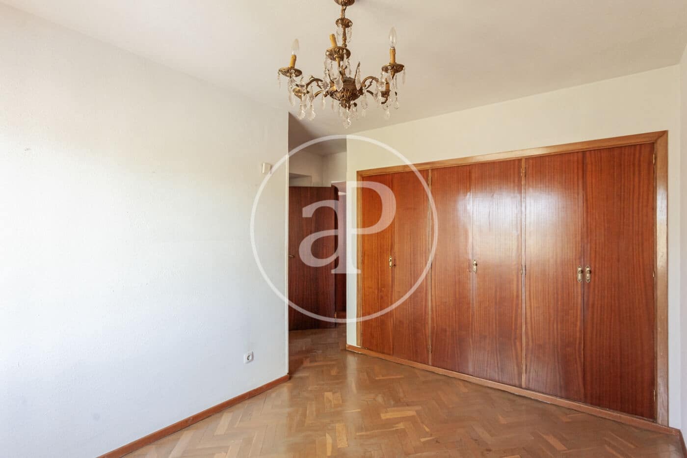 5 soverom Villa til salgs i Madrid by med svømmebasseng - € 1 349 000 (Ref: 9778143)