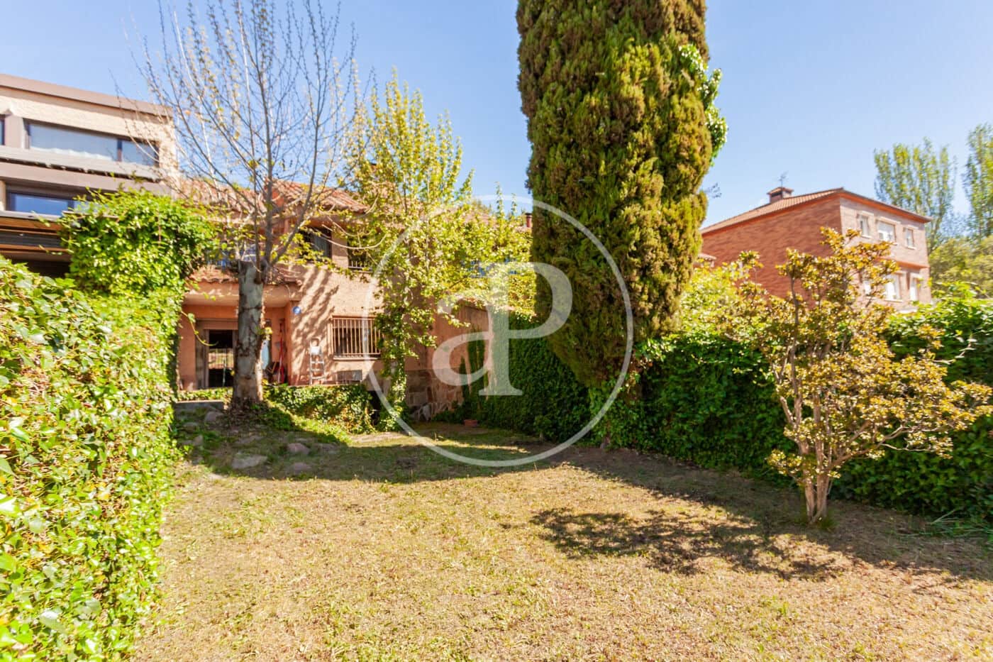 5 soverom Villa til salgs i Madrid by med svømmebasseng - € 1 349 000 (Ref: 9778143)