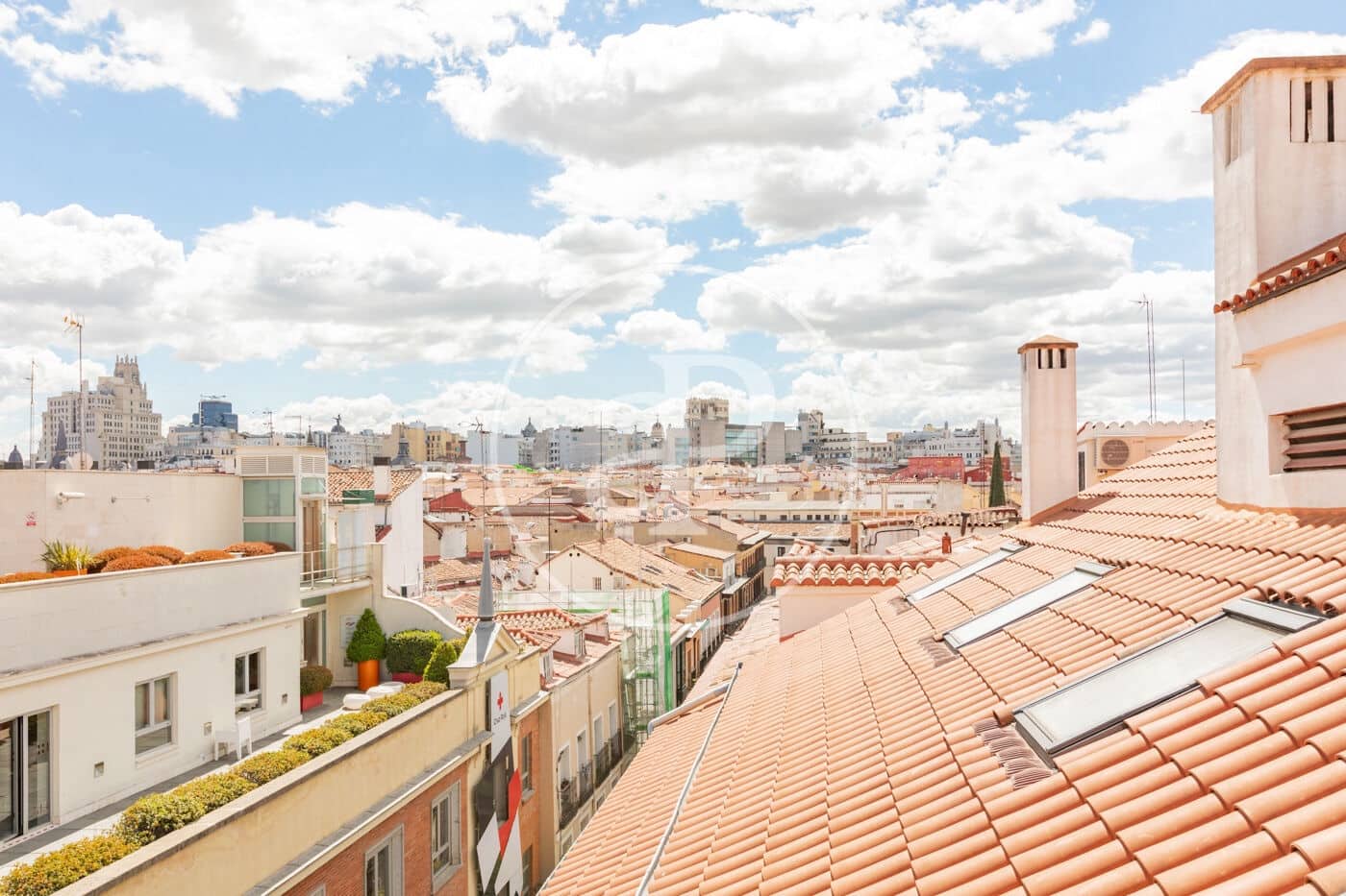 3 bedroom Apartment for sale in Madrid city - € 1,350,000 (Ref: 9778144)