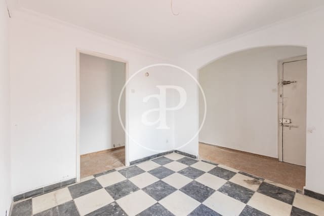 3 bedroom Apartment for sale in Universidad, Madrid city - € 1,350,000 (Ref: 9778144)