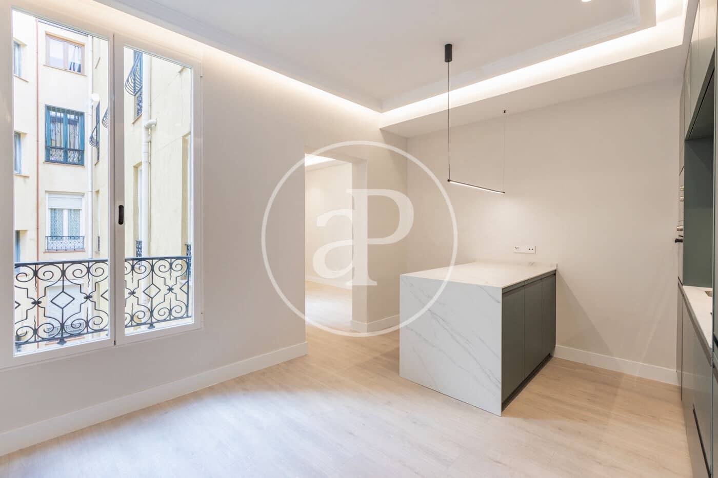 3 soveværelse Lejlighed til salg i Madrid by - € 770.000 (Ref: 9778145)