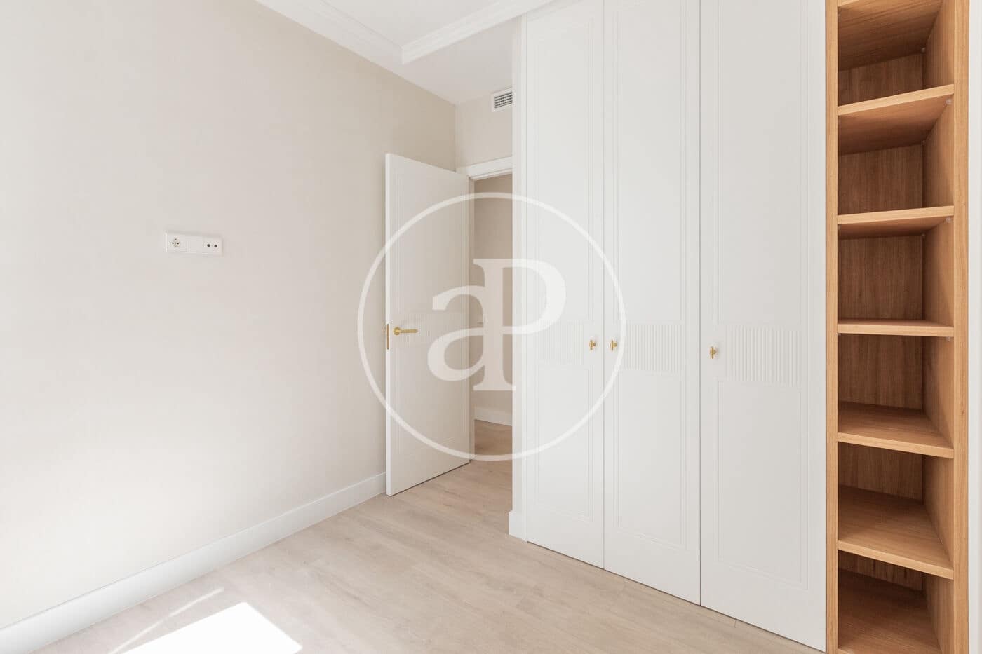 3 soveværelse Lejlighed til salg i Madrid by - € 770.000 (Ref: 9778145)