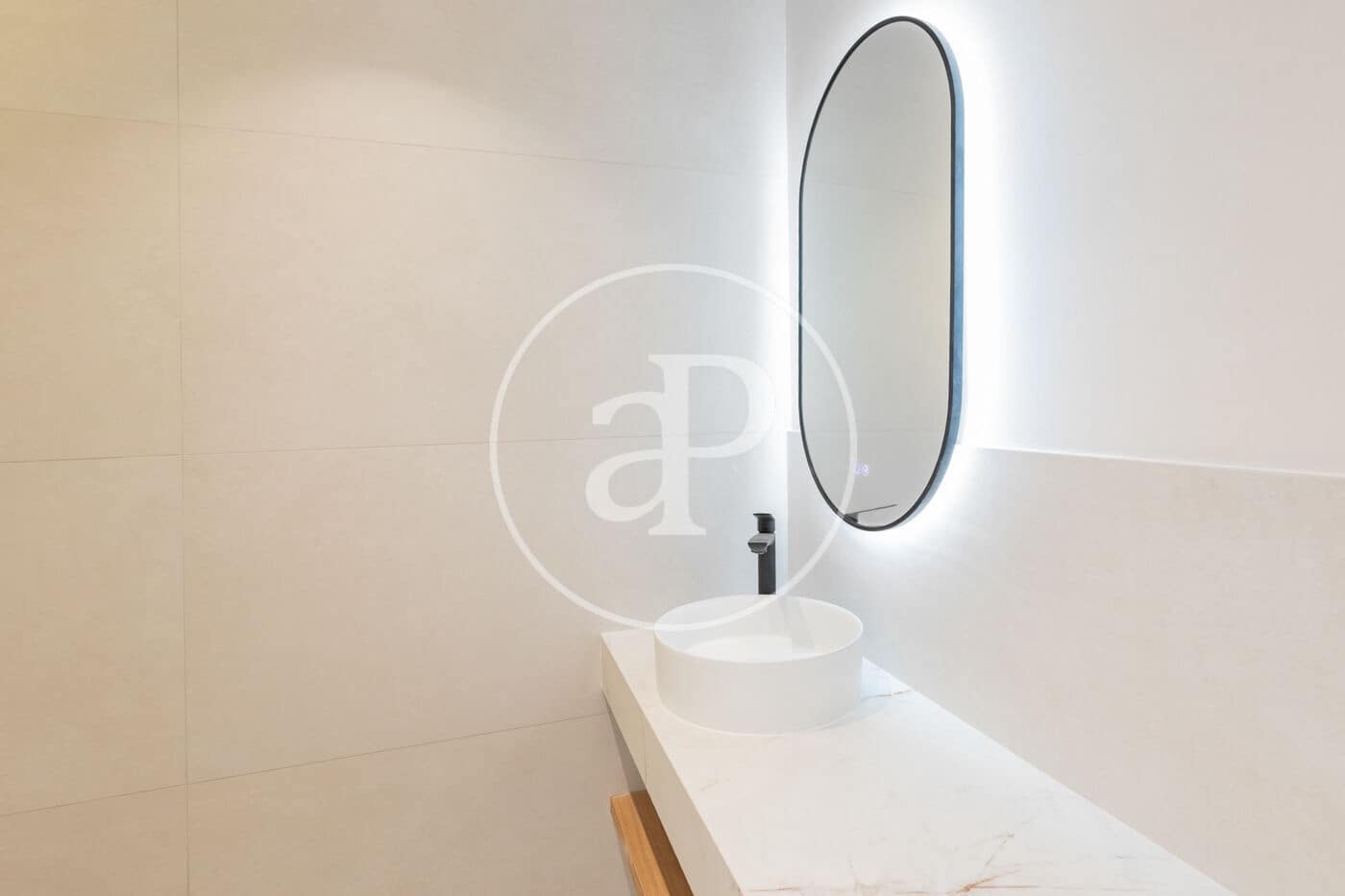 3 soveværelse Lejlighed til salg i Madrid by - € 770.000 (Ref: 9778145)