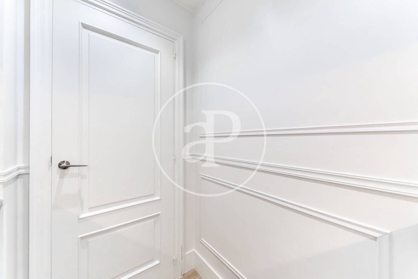 1 soveværelse Lejlighed til leje i Madrid by - € 2.195 (Ref: 9778146)