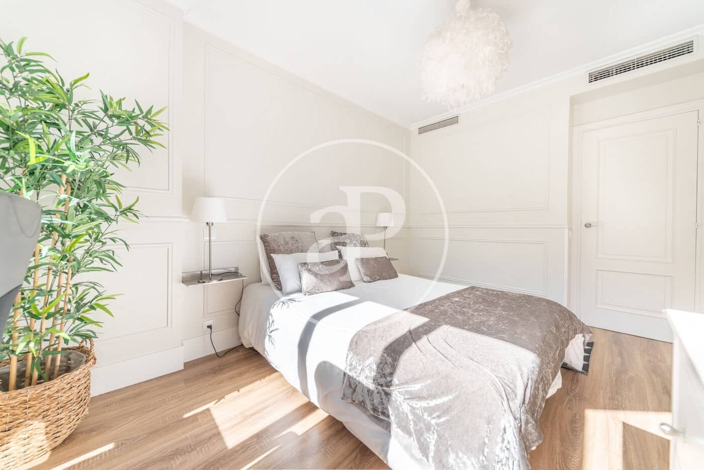 1 soveværelse Lejlighed til leje i Madrid by - € 2.195 (Ref: 9778146)