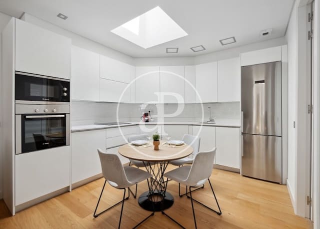 2 sypialnia Apartament do wynajęcia w Universidad, Miasto Madryt - 3 300 € (Ref: 9778149)