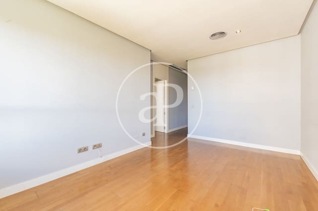 Apartamento de 1 habitación en Valdefuentes, Madrid ciudad en alquiler con piscina garaje - 1.450 € (Ref: 9778151)